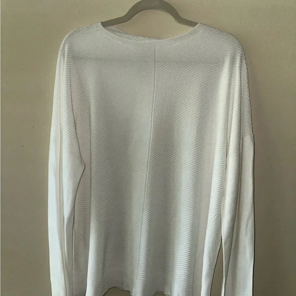 Eileen Fisher Textured White Pull Over Sweater $278 on Tag - Picture 4 of 4
